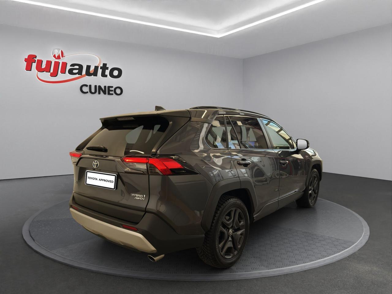 Toyota Rav4 2.5 AWD E-CVT ADVENTURE