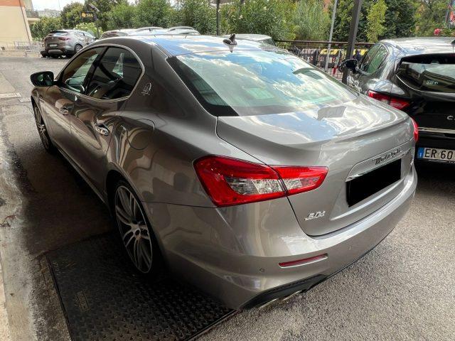 MASERATI Ghibli V6 430 CV SQ4 Modena