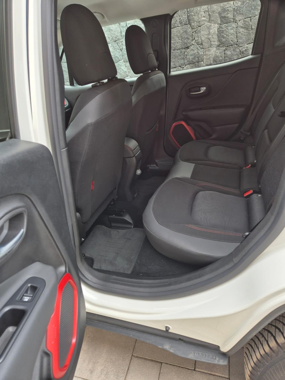 Jeep Renegade 2.0 Mjt 170CV 4WD Active Drive Low Trailhawk