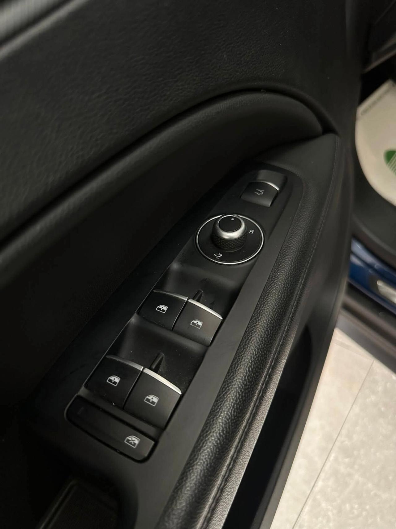 Alfa Romeo Stelvio 2.2 Turbodiesel 180 CV AT8 RWD Super