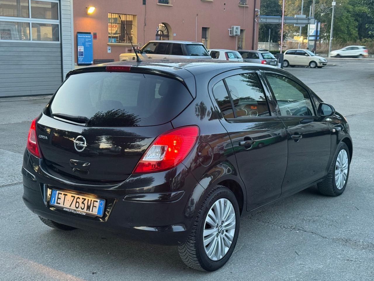 Opel Corsa 1.2 85CV 5 porte GPL-TECH Edition