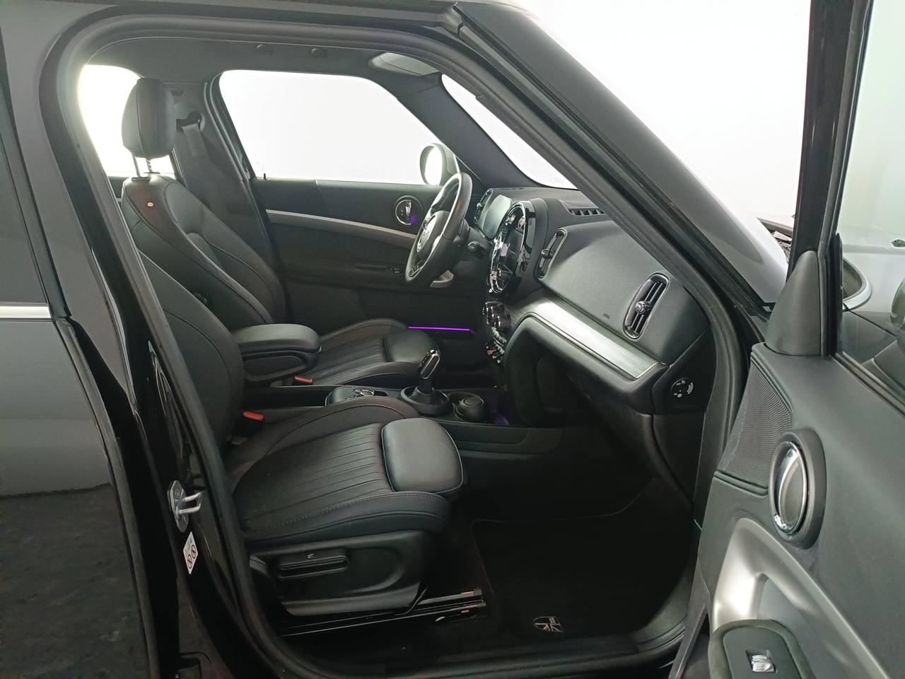 MINI Mini Countryman F60 2020 - Mini Countryman 2.0 Cooper SD Yours all4 auto