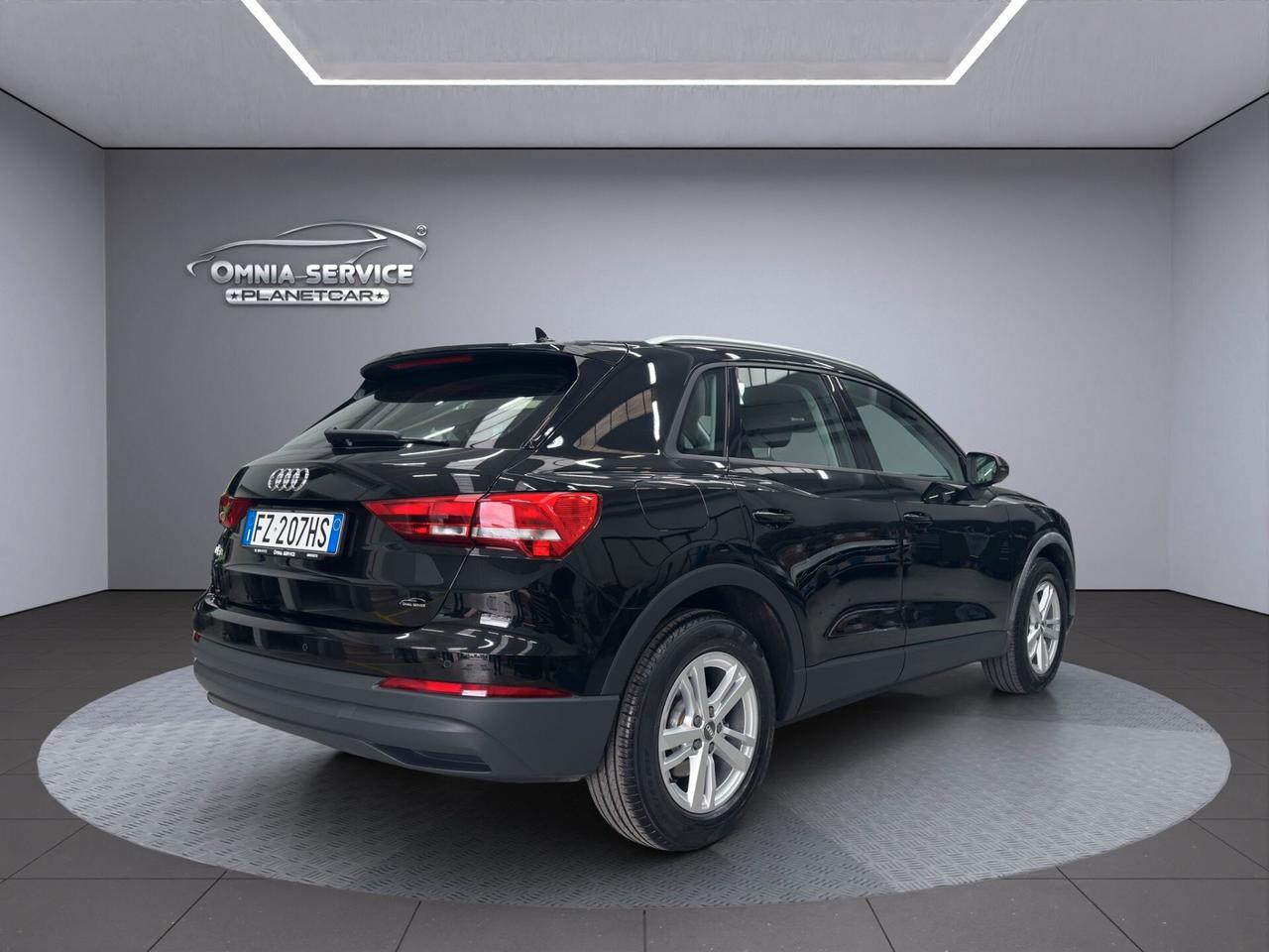 Audi Q3 35 TDI S tronic Business Advanced
