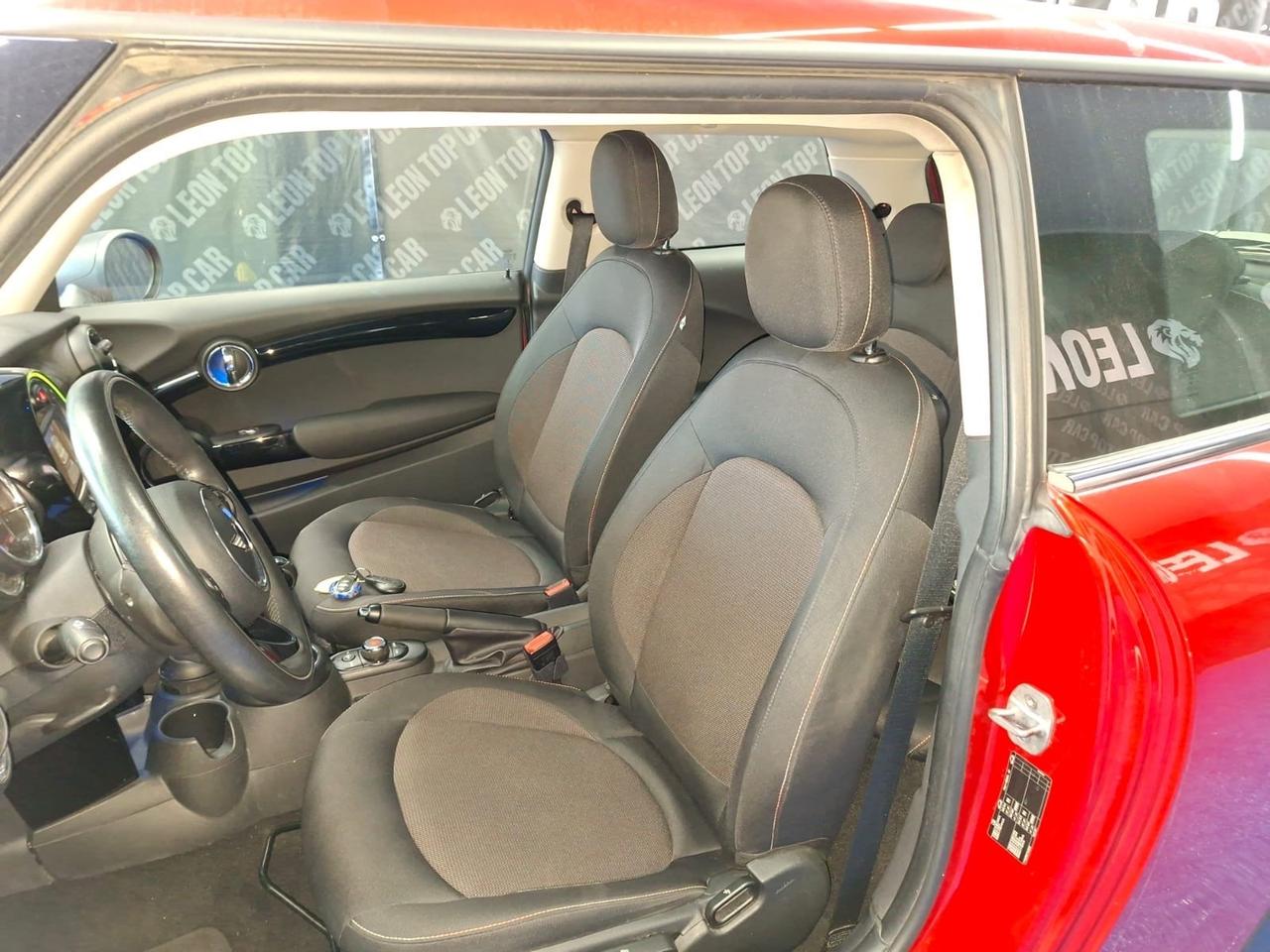 Mini 1.2 One 75 CV km 99 mila certificati adatta a neopatentati