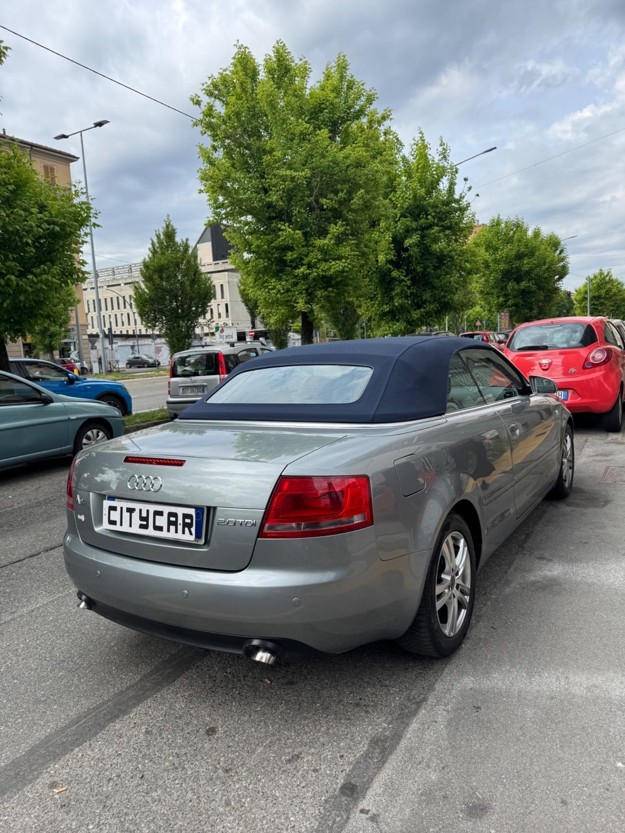 Audi A4 Cabriolet 2.0 TDi 140 cv 4 posti