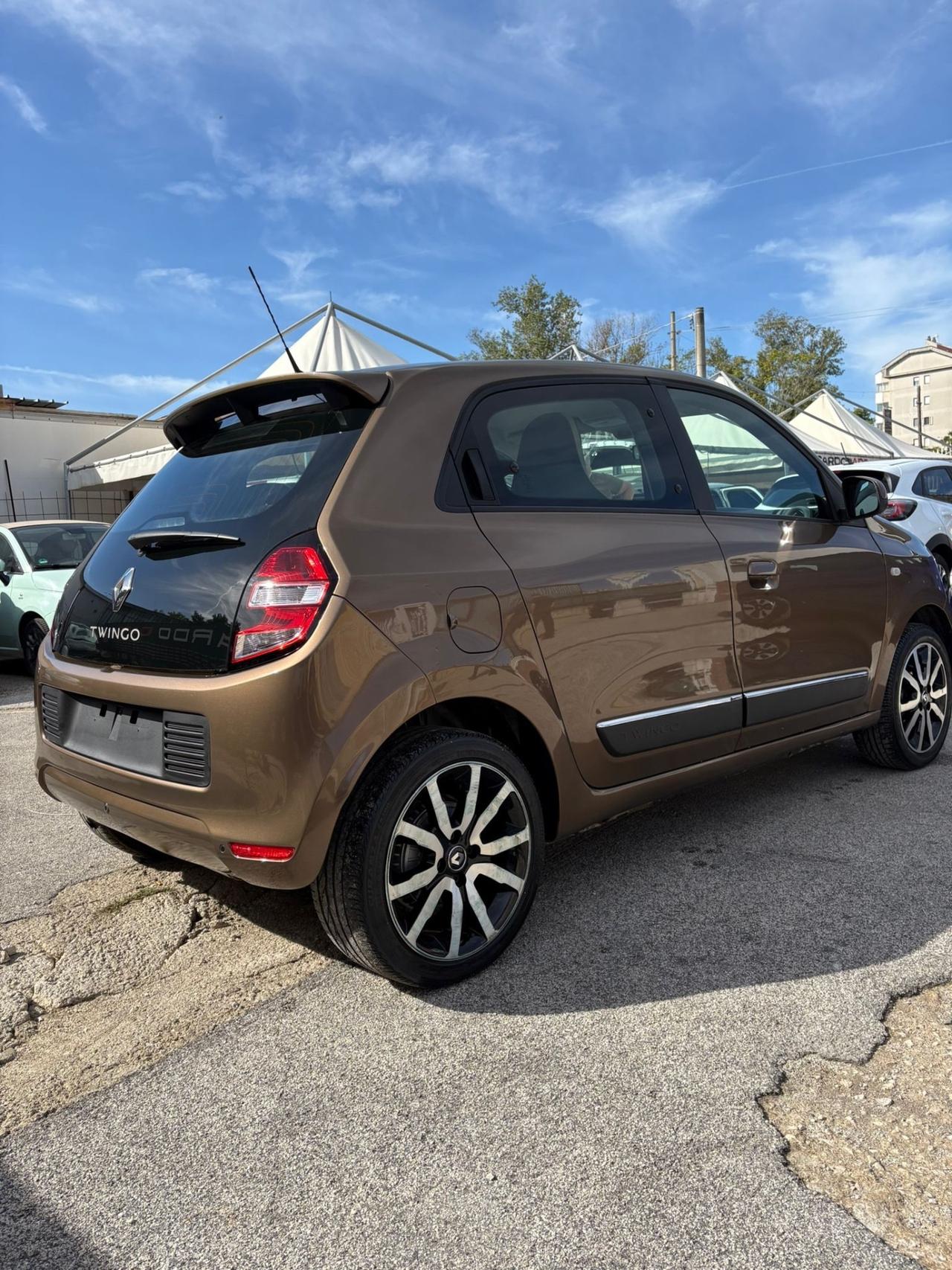 Renault Twingo SCe EDC Intens