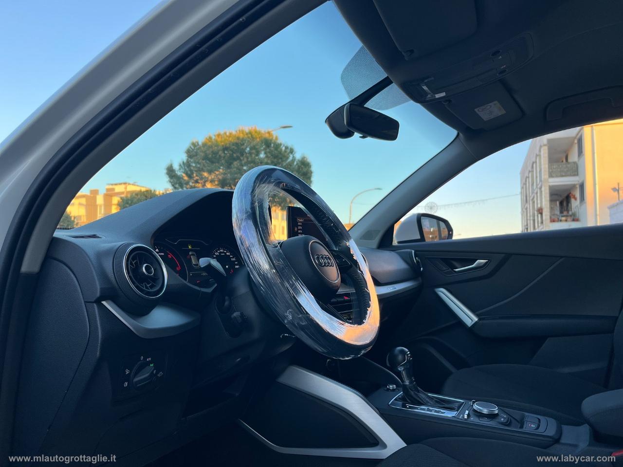 AUDI Q2 30 TDI S tronic Business Design