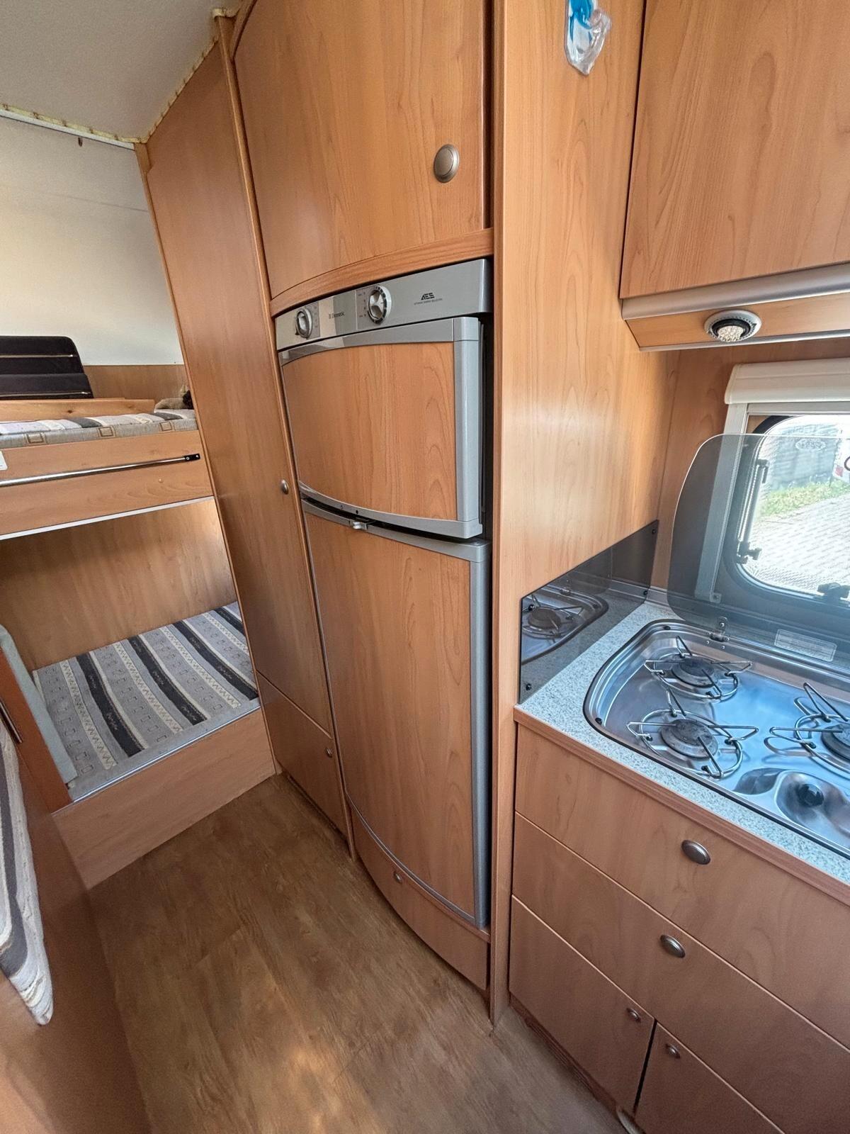 Bürstner A 576 camper