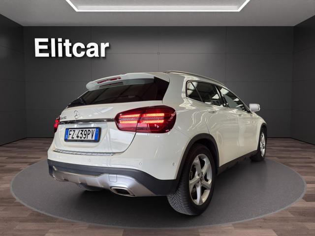 MERCEDES-BENZ GLA 180 Sport