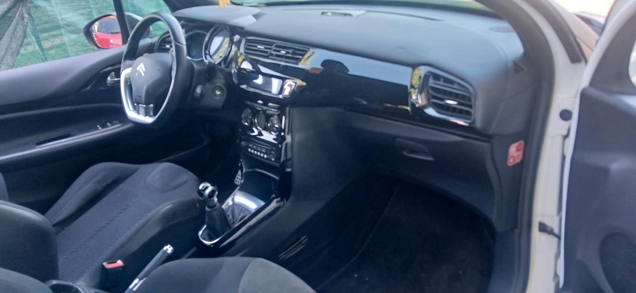 Citroen Ds 3 1200 benzina neopatentati