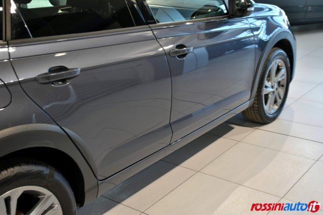 VOLKSWAGEN Taigo 1.0 TSI 115 CV R-LINE TECH PACK MATRIX LED + REARV