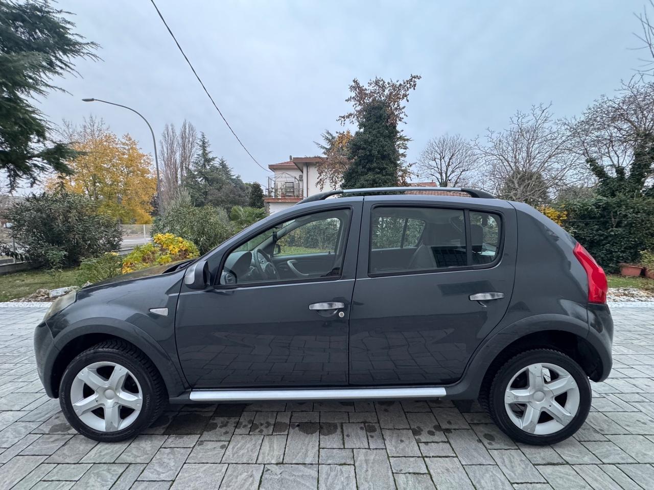 Dacia Sandero Stepway 1.5 dCi 70CV OK NEOPATENTATI