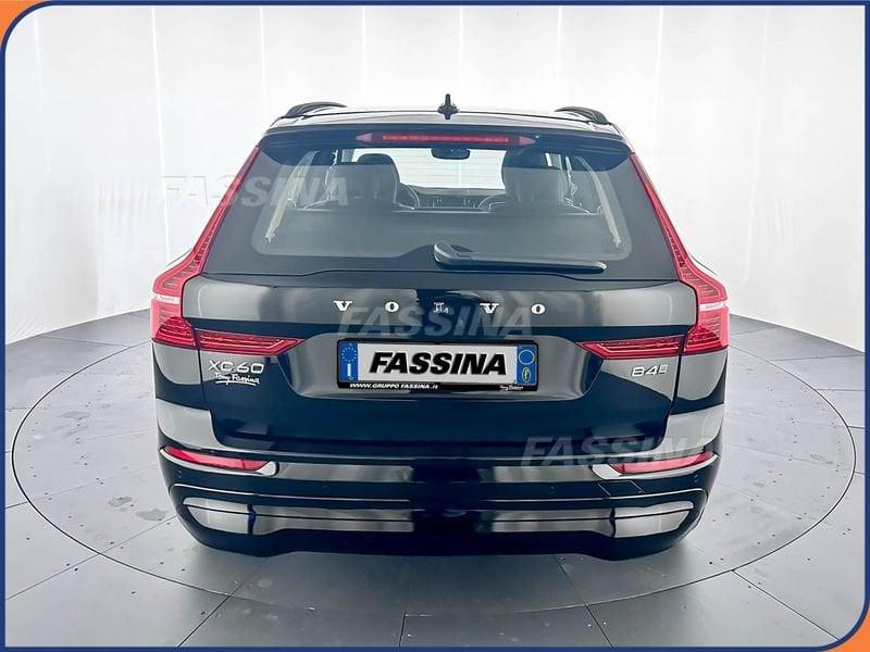 Volvo XC60 XC60 B4 (d) AWD automatico Core