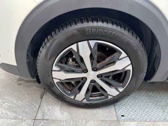 PEUGEOT 5008 BlueHDi 130 S&S EAT8 GT Pack