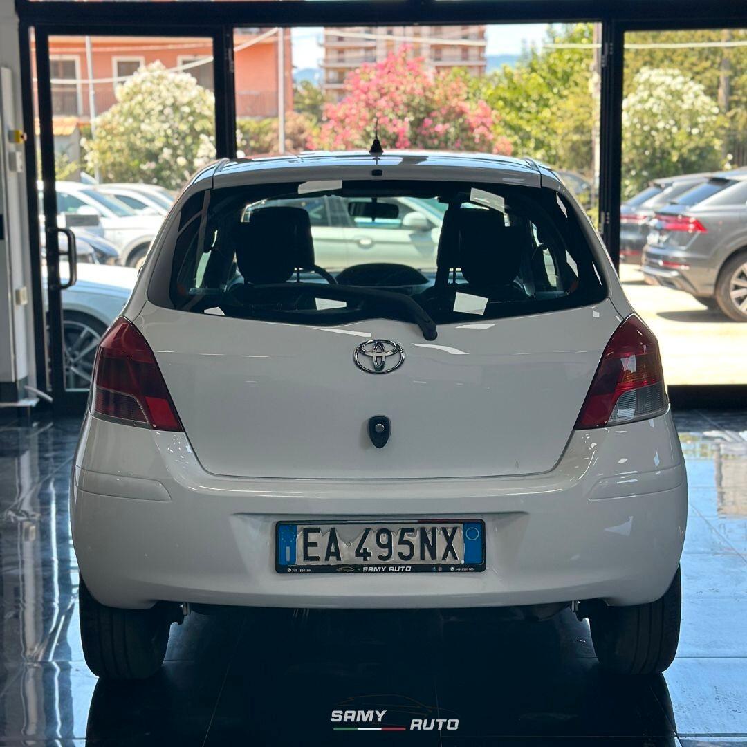 Toyota Yaris 1.0 3 porte