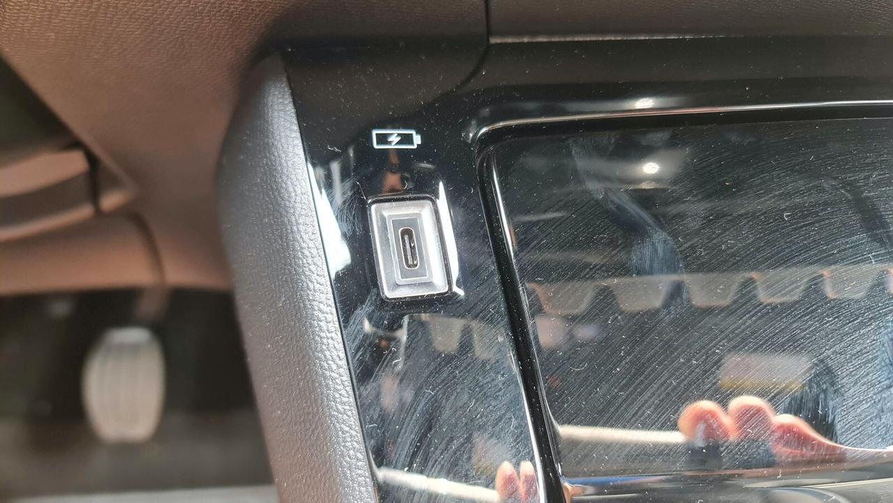 Peugeot 2008 PureTech 100 S&S Allure