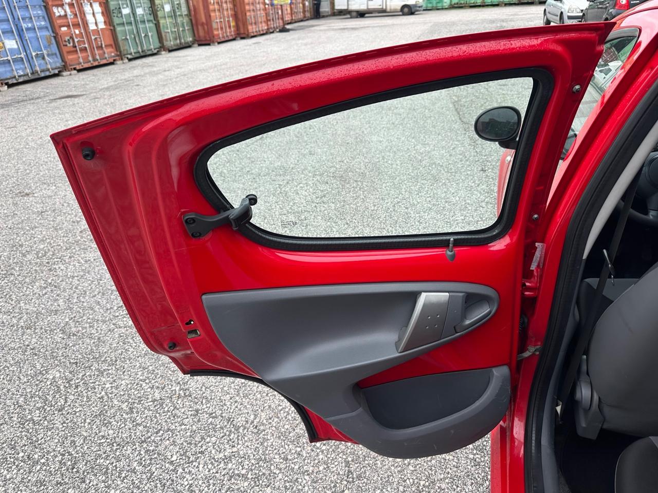 Citroen C1 1.0 5 porte airdream Pulp PARI AL NUOVO