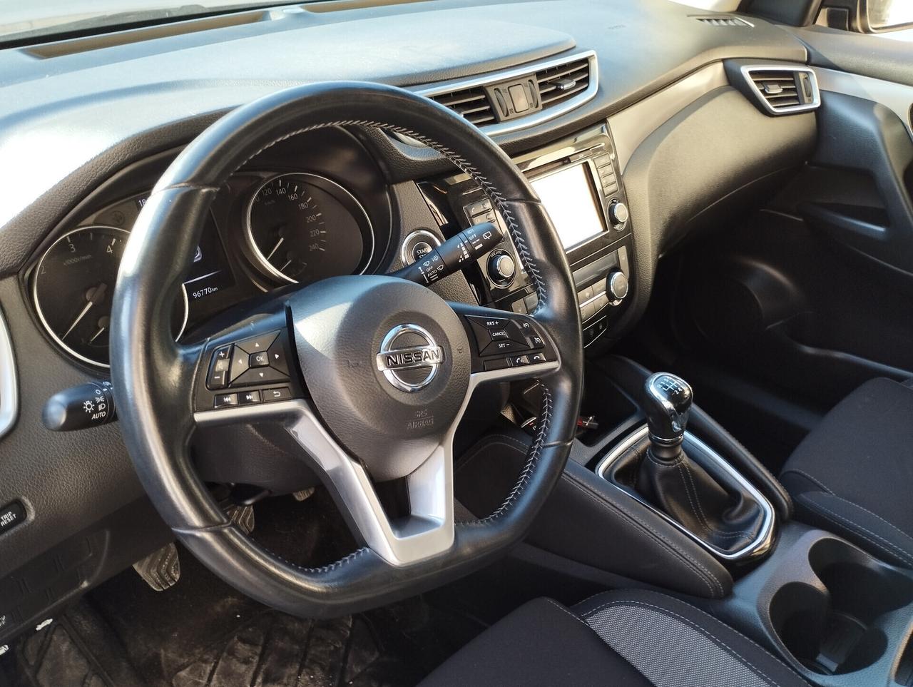 Nissan Qashqai 1.5 dCi N-Connecta