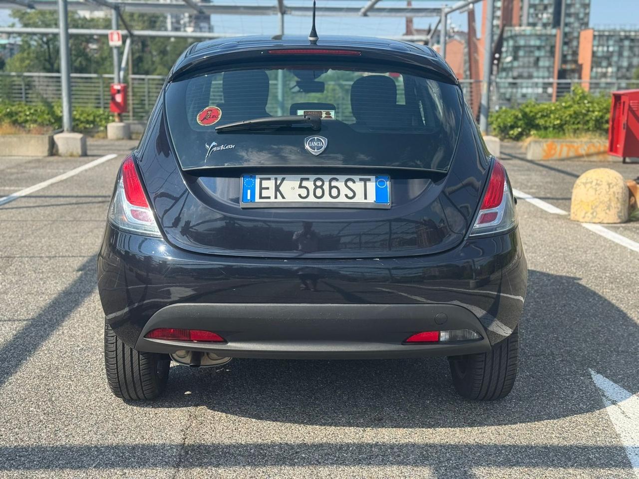 Lancia Ypsilon 1.2 69 CV 5 porte S&S Platinum