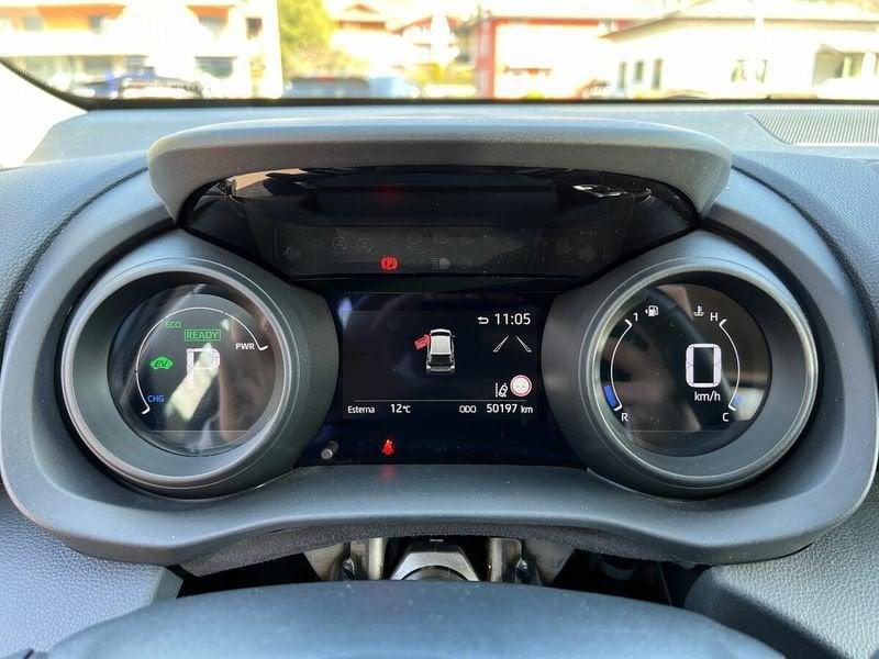 Toyota Yaris Hybrid Trend MY22