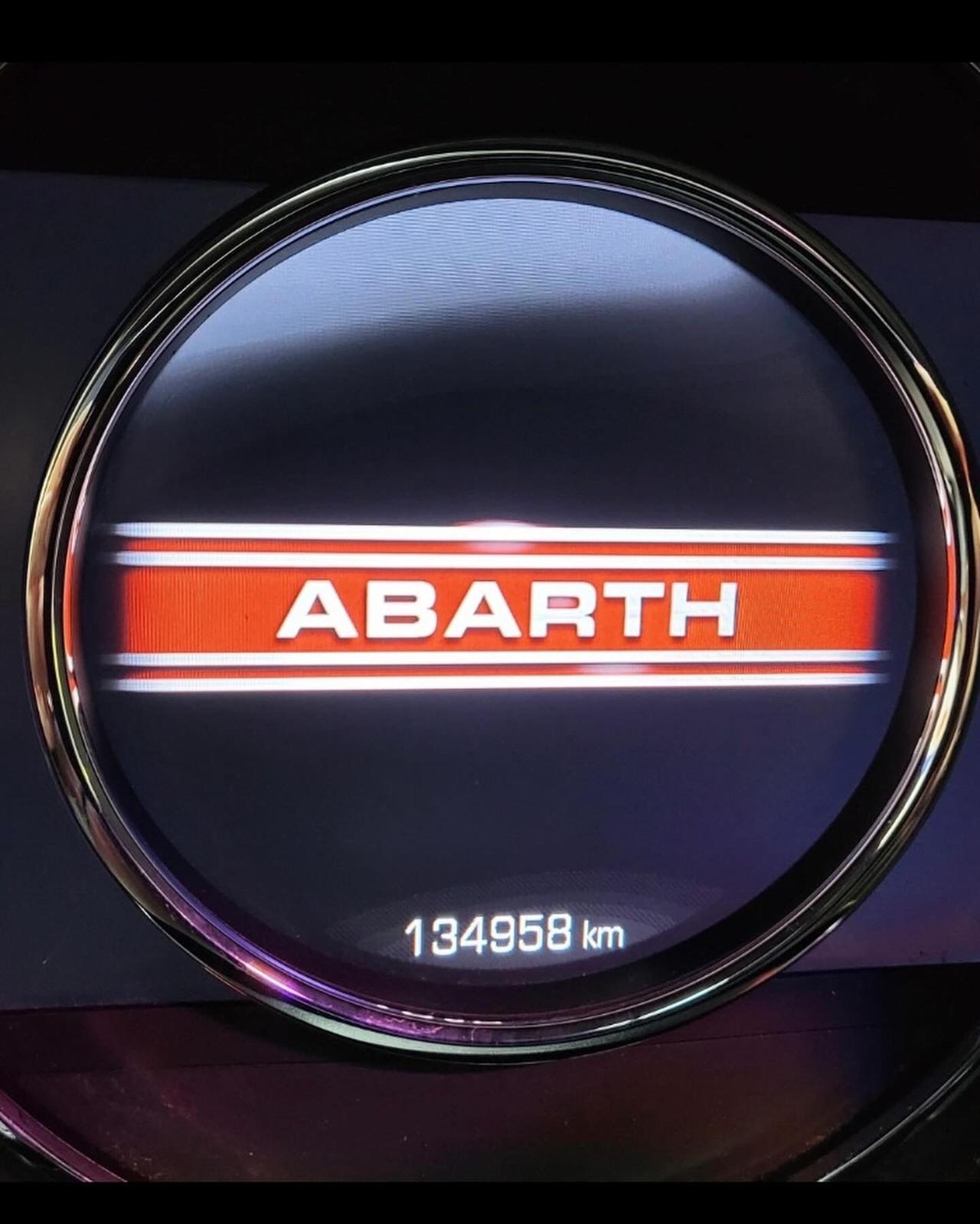 Abarth 595 1.4 Turbo T-Jet 165 CV Turismo