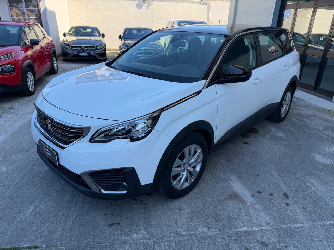 Peugeot 5008 BlueHDi 130 EAT8 Business 7 posti