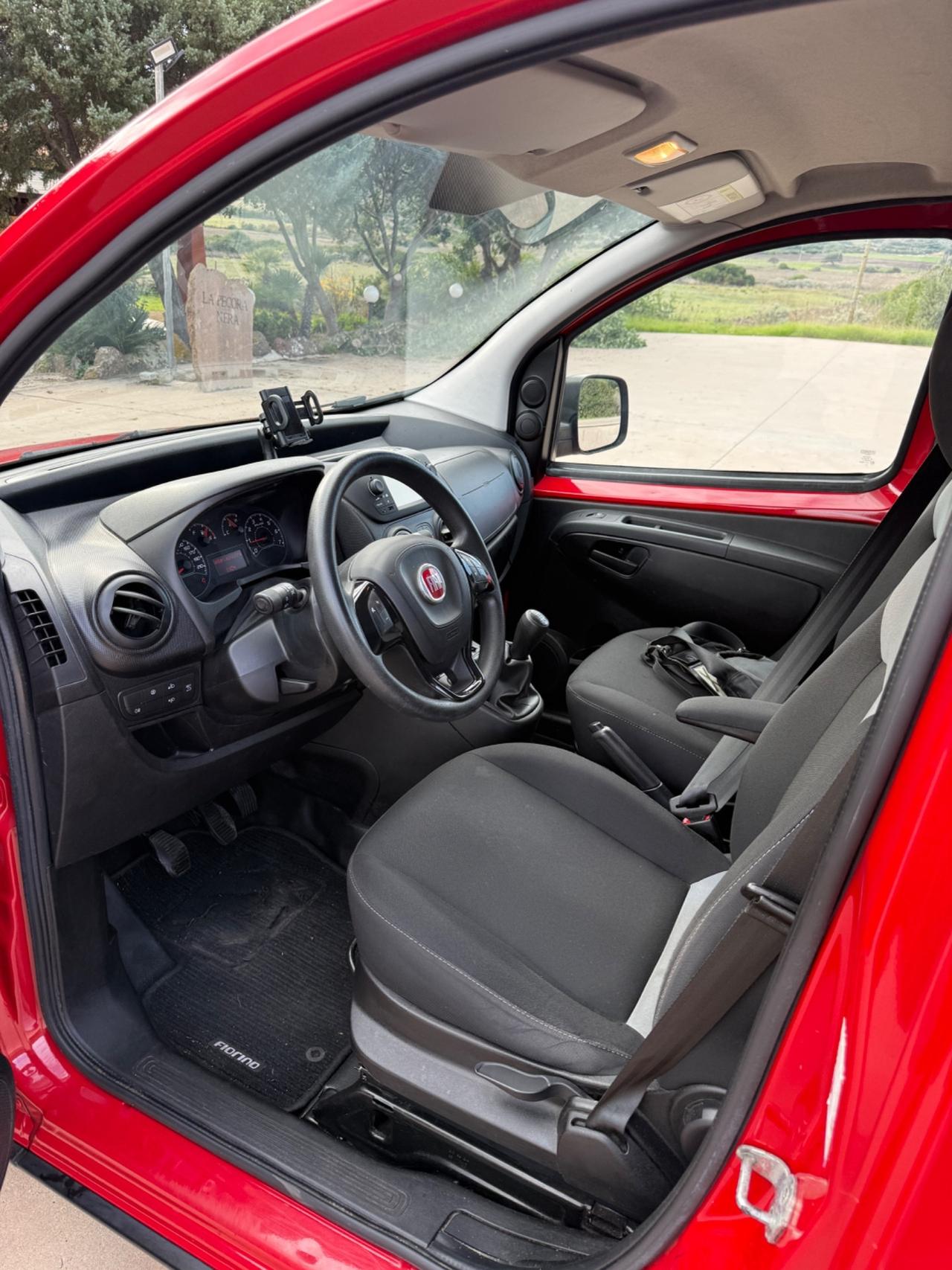 Fiat Fiorino 1.3 MJT 95CV Combinato Adventure