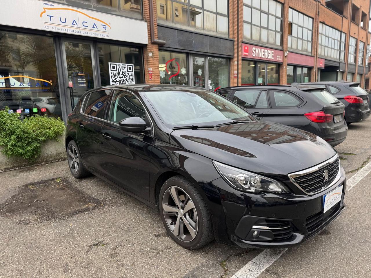 Peugeot 308 Allure 1.5 Blue HDI 130