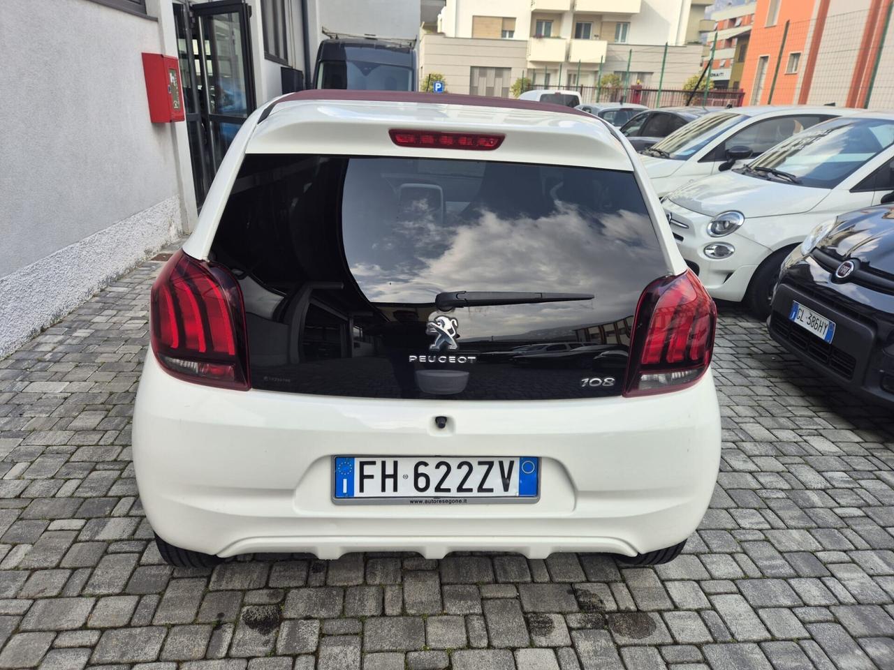 Peugeot 108 decappottabile PureTech 82 5 porte All