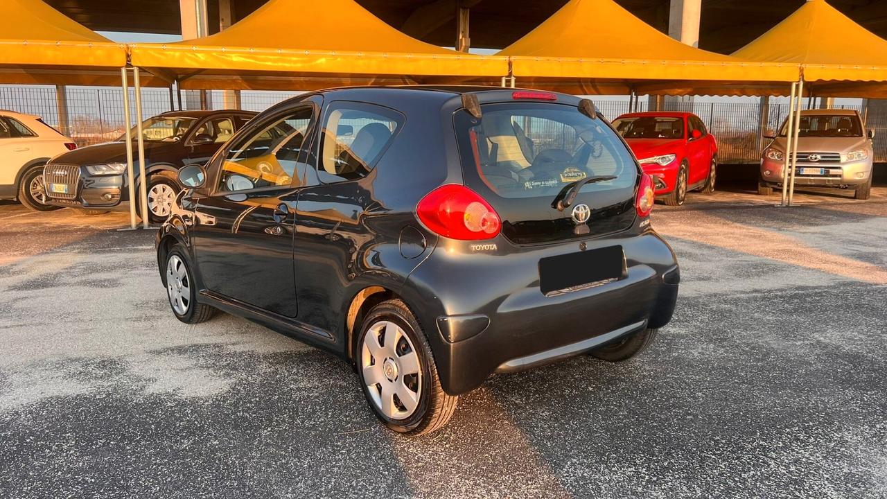 Toyota Aygo 1.0 12V VVT-i 3 porte