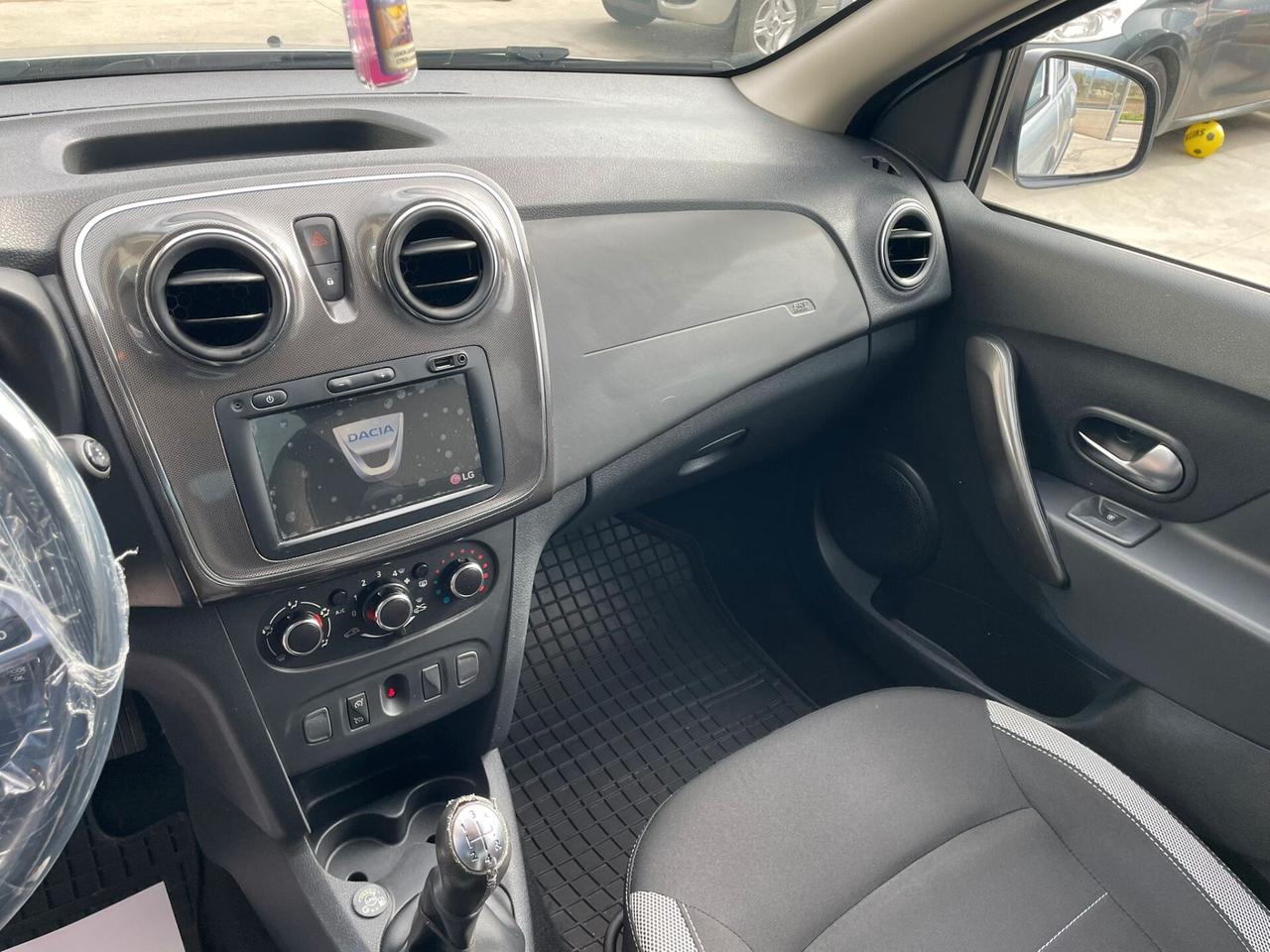 Dacia Sandero Streetway 1.0 TCe ECO-G Essential