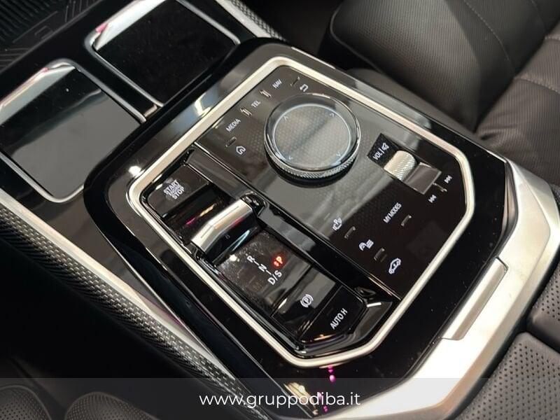 BMW Serie 7 G70 2022 740d mhev xdrive MSport Pro auto