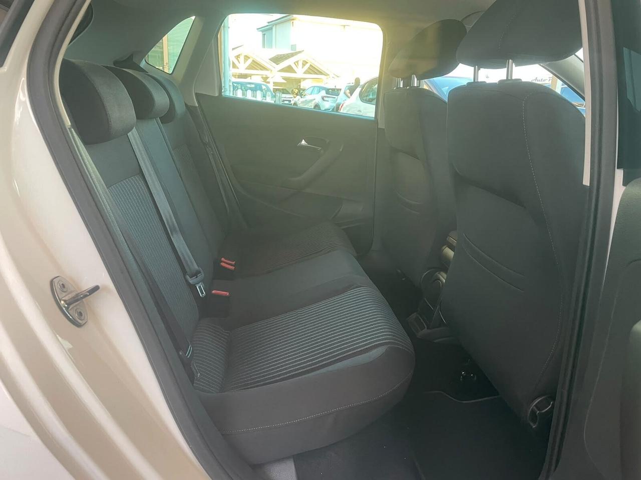 Volkswagen Polo 1.6 5 porte Comfortline BiFuel GPL