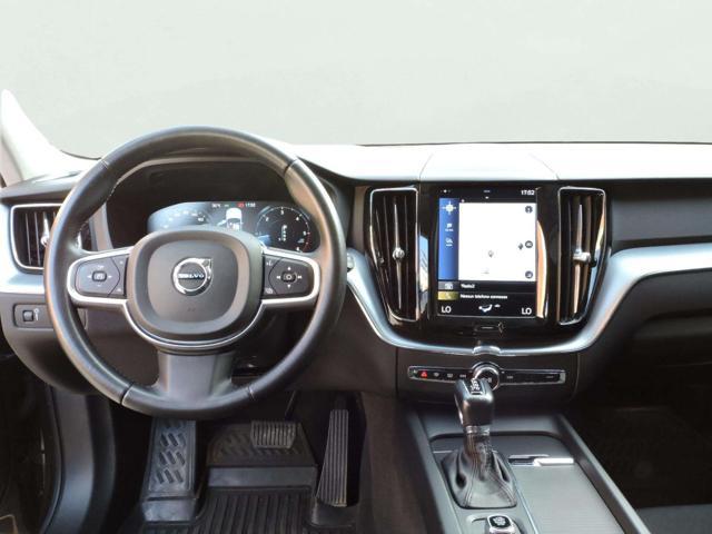 VOLVO XC60 D4 AWD Geartronic Business