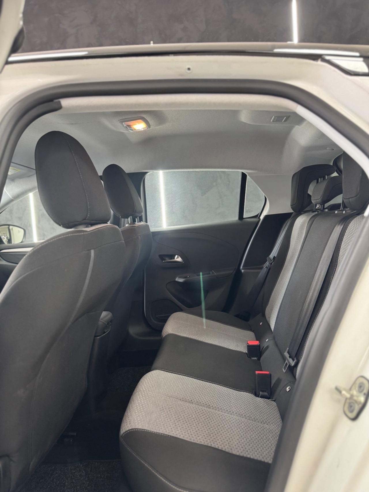 Opel Corsa 1.2 Edition