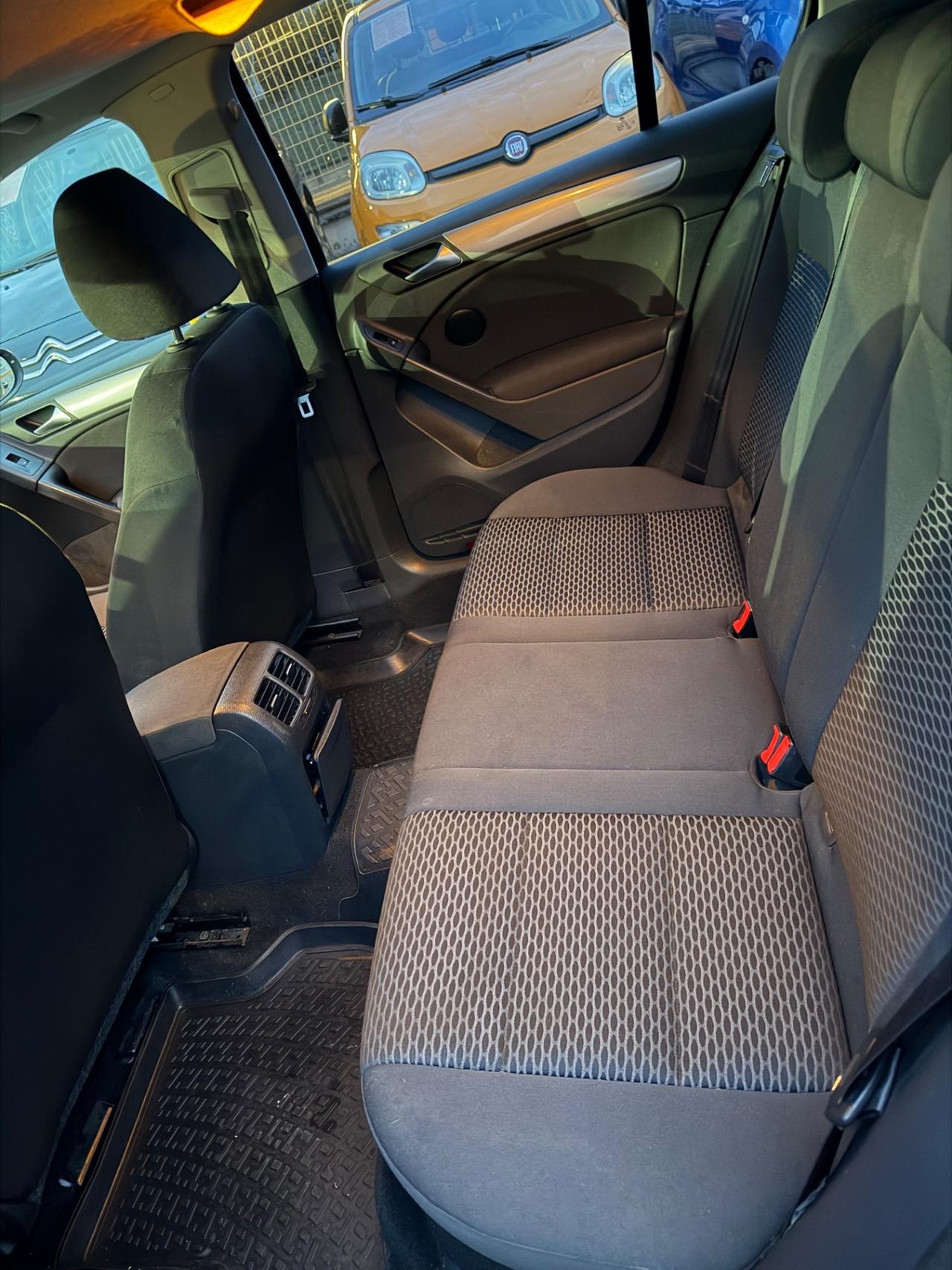 Volkswagen Golf 1.6 TDI DPF 5p. Comfortline