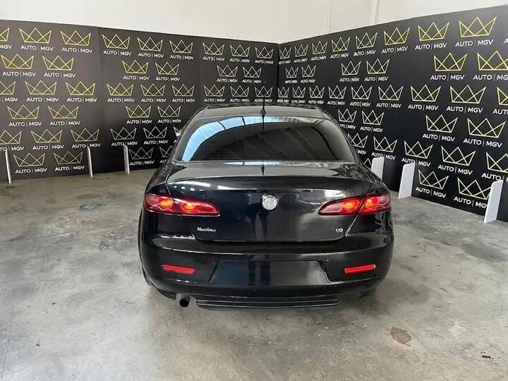 Alfa Romeo 159 1.9 JTDm 16V Exclusive