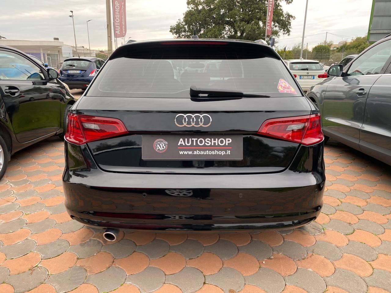 AUDI - A3 Sportback - 1.6 TDI clean diesel S tronic Ambition - FINANZIABILE - PERMUTE