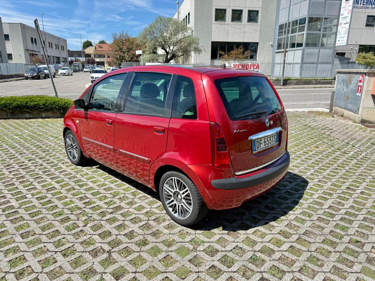 Lancia MUSA 1.4 16V Automatik*Pelle*Panorama*Navi*