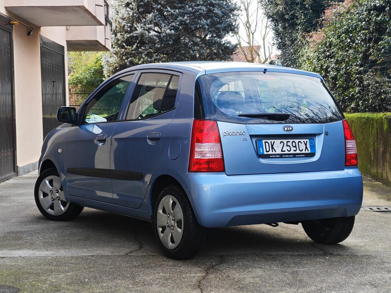 Kia Picanto 1.0 BENZINA 60cv / 50.000km / Neop.