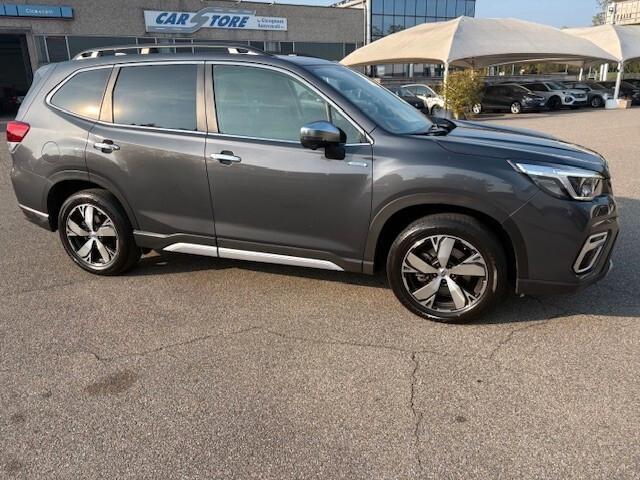 Subaru Forester 2.0 e-Boxer MHEV CVT Lineartronic Premium