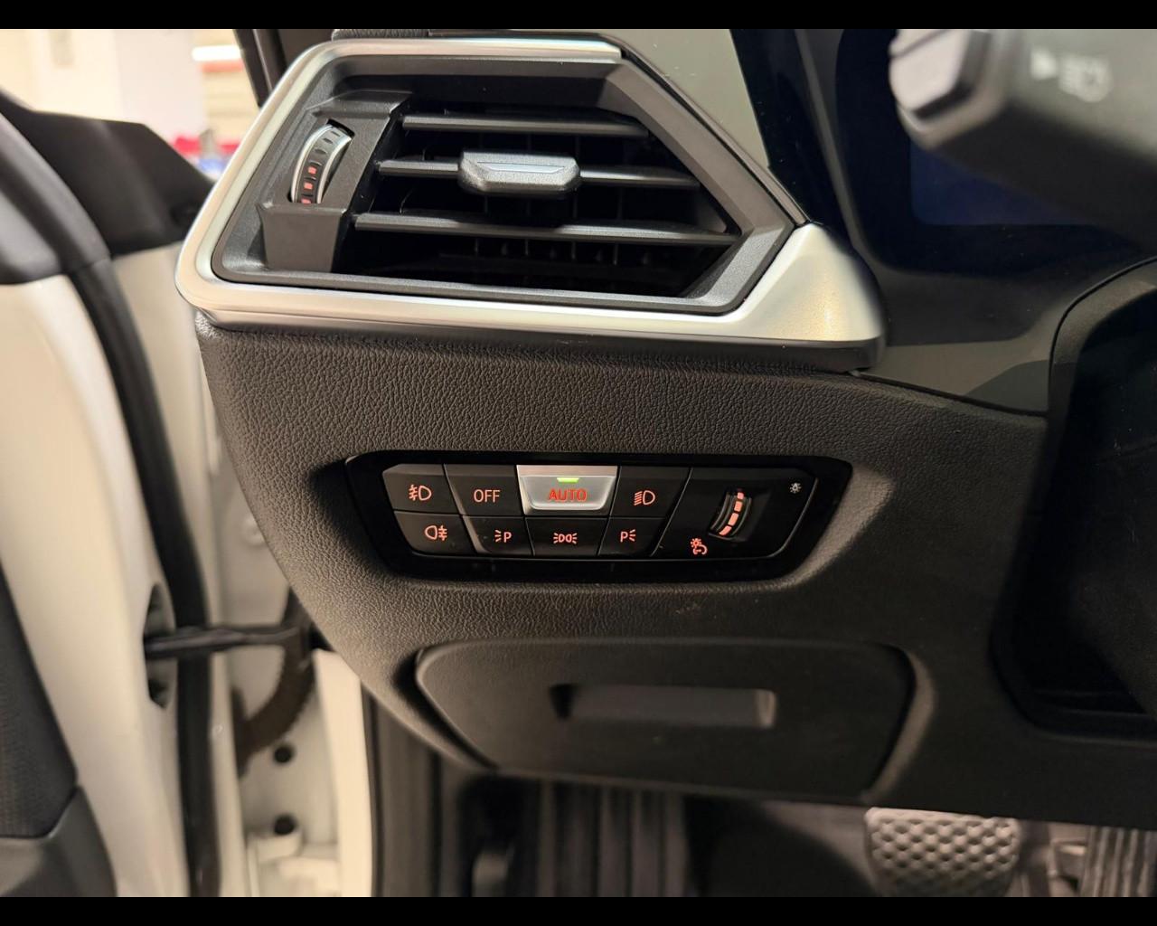 BMW Serie 4 Cpé(G22/82) - 420d 48V xDrive Coupé Sport