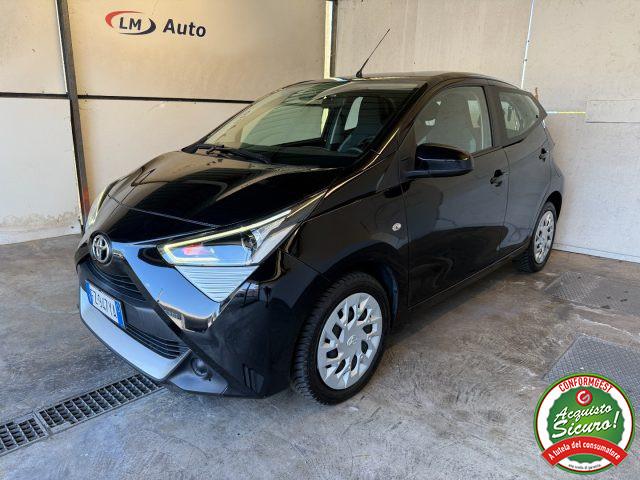 TOYOTA Aygo Connect 1.0 VVT-i 72 CV x-play PREZZO REALE