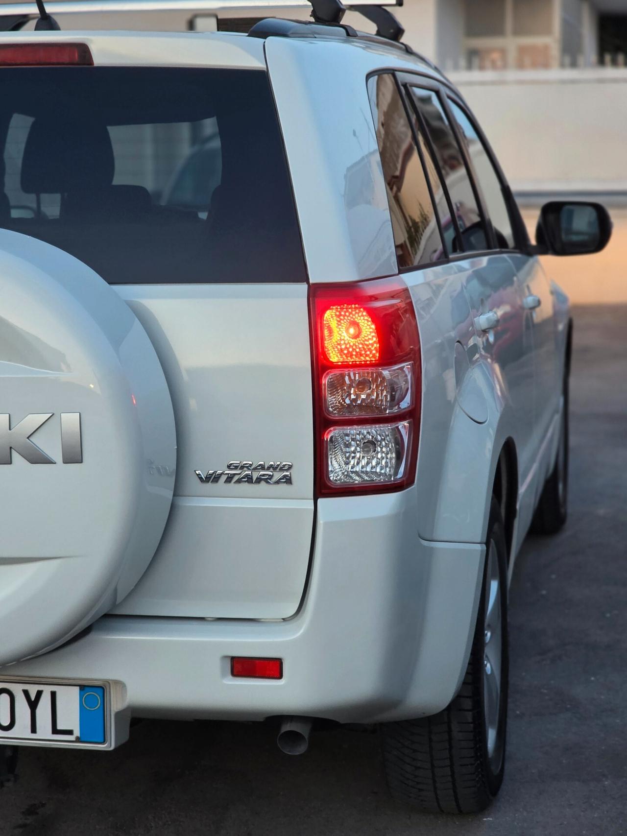 Suzuki Grand Vitara Grand Vitara 1.9 DDiS 5 porte Executive Plus Offroad