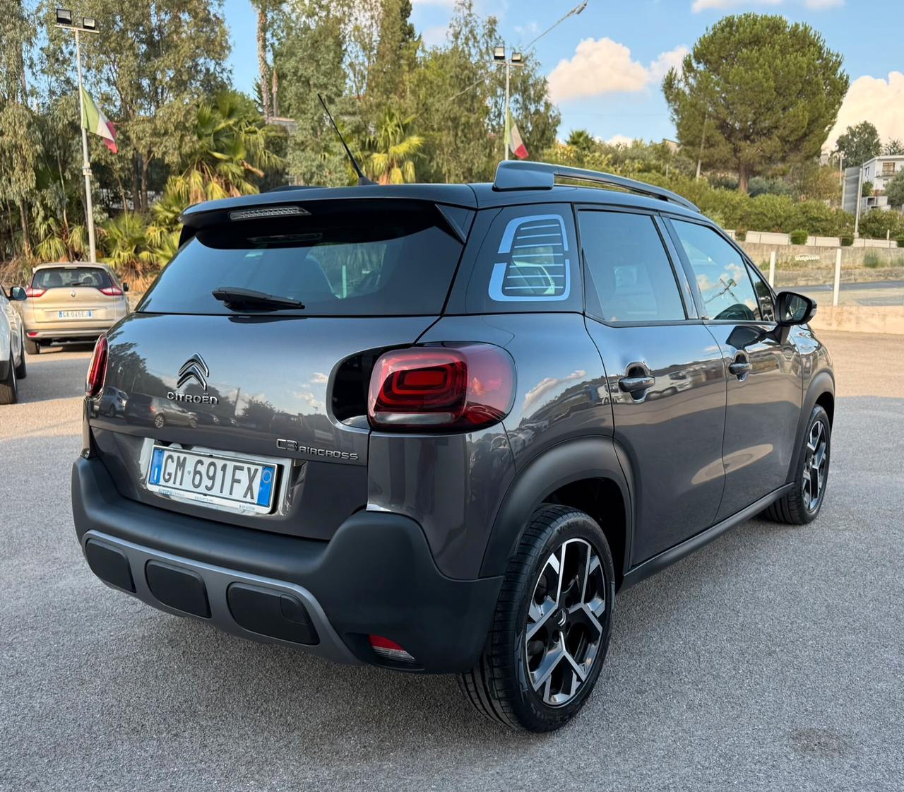 Citroen C3 Aircross BlueHDi 110 S&S Shine Pack