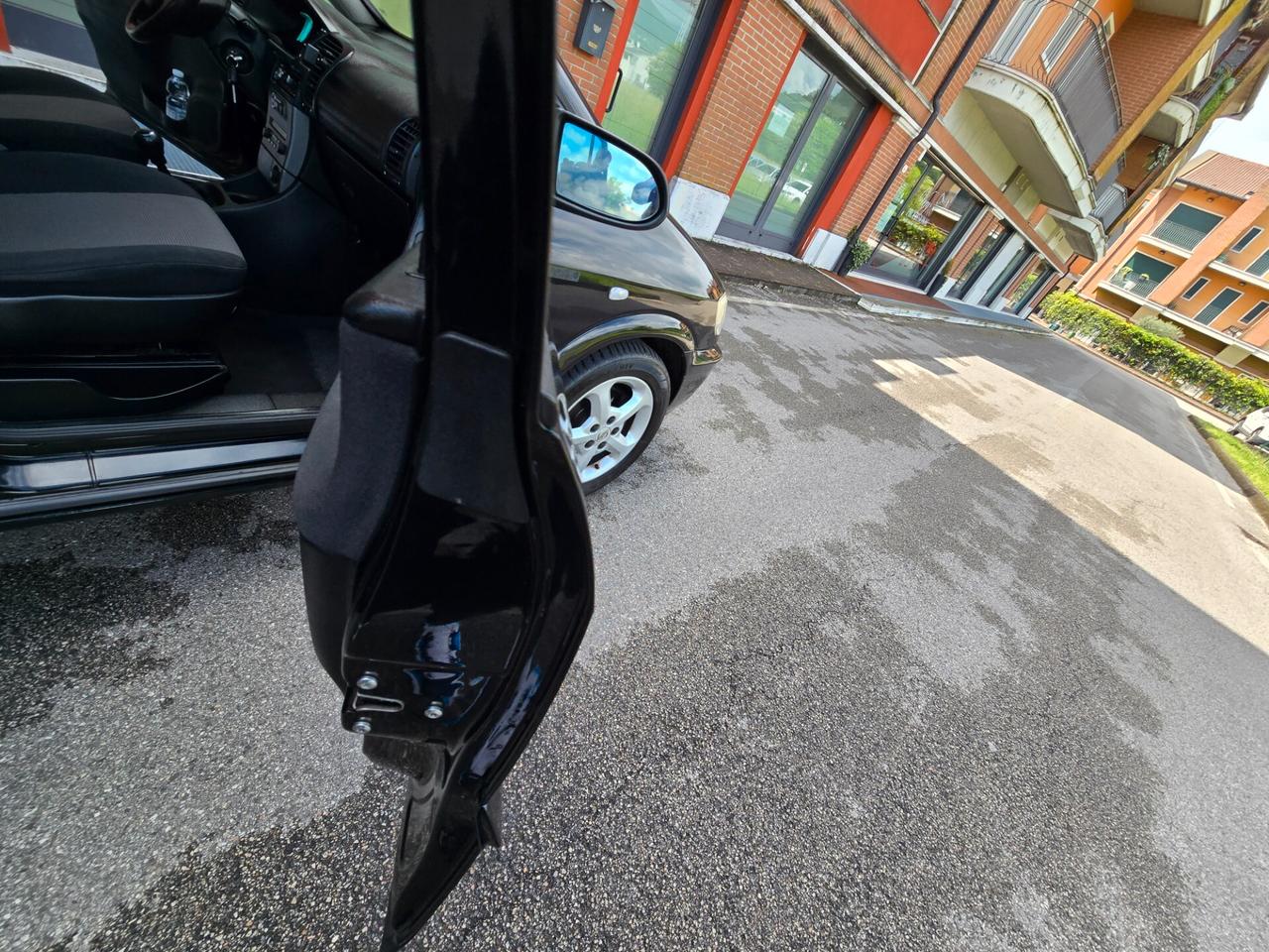 Opel Zafira 1.6 16v 7 Posti ok Neopatentati