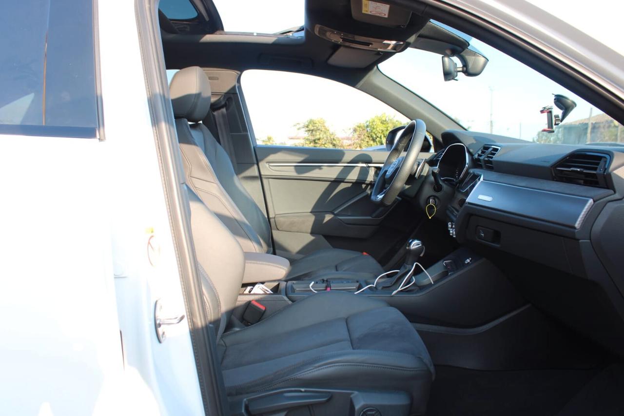 Audi Q3 RS Q3 SPB quattro S tronic