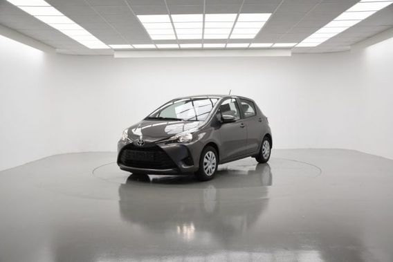 TOYOTA Yaris 1.5 5 porte Active