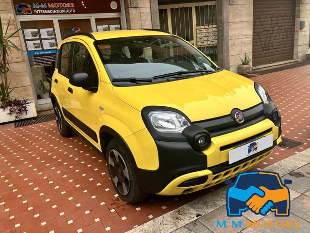 FIAT Panda 1.0 FireFly S&S Hybrid City Cross 70 cv