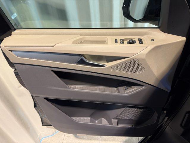 VOLKSWAGEN Multivan 2.0 TDI DSG Space 7P DAB+ APP Connect LED